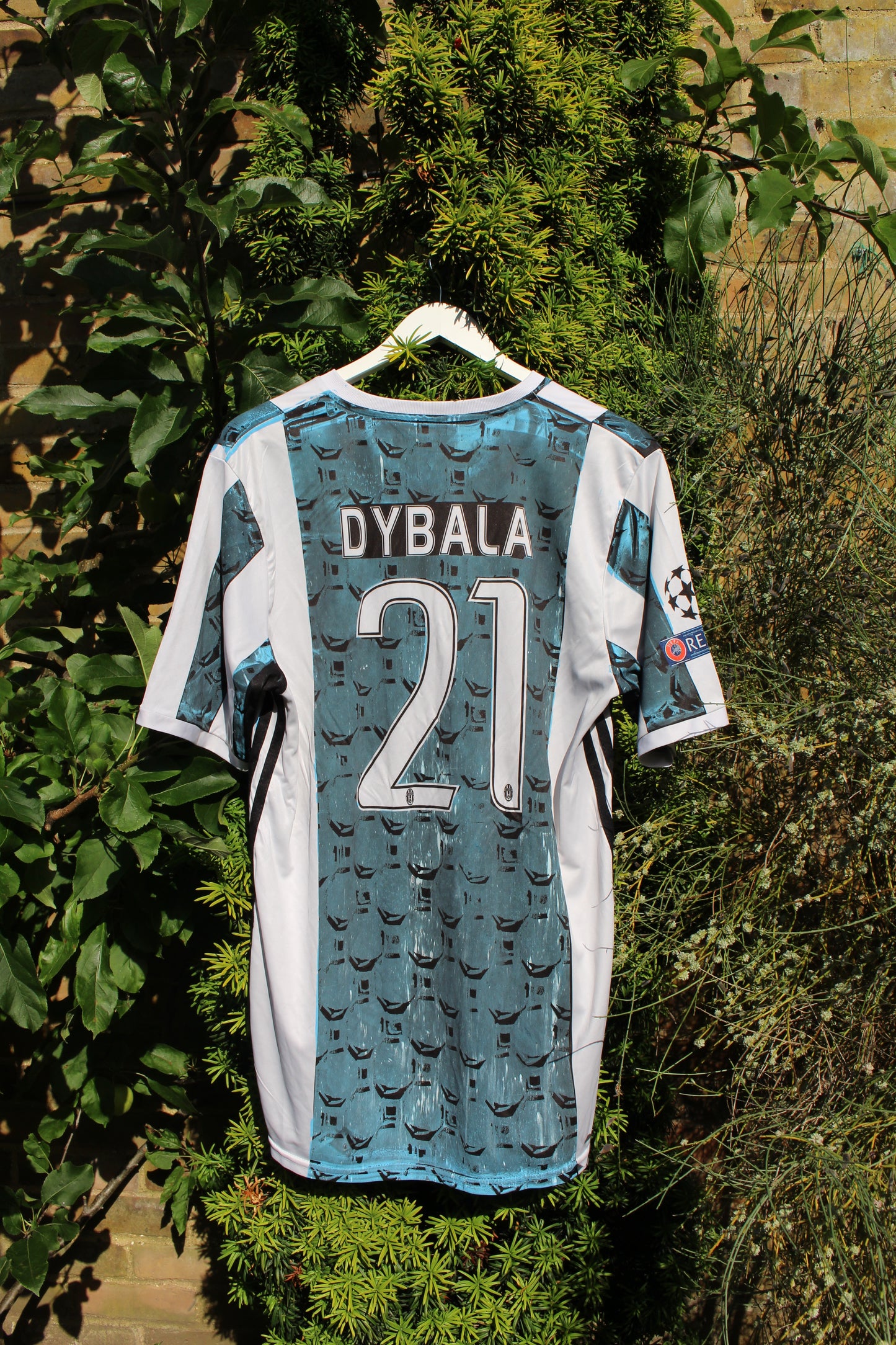 Custom Juventus 2017/18 Home Jersey Dybala #21 Jersey XL